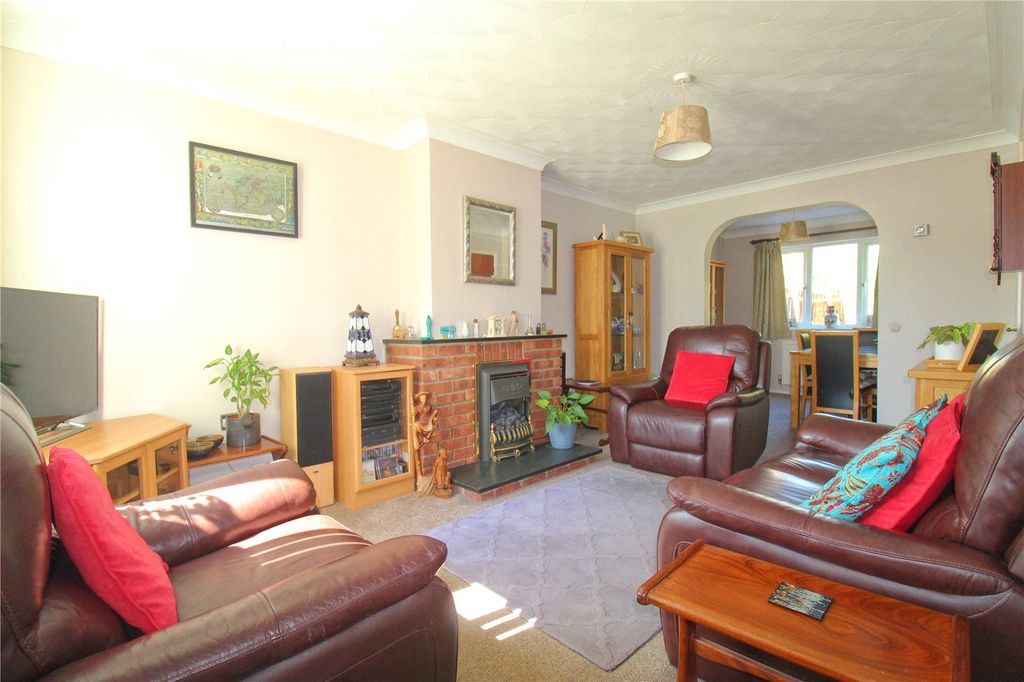 Property photo 3 of 15 Picture No. 11
