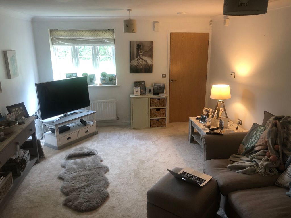 Property photo 2 of 5