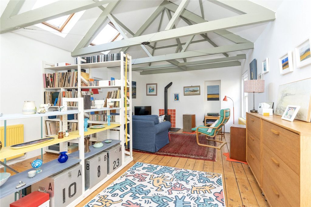 Property photo 3 of 16 Picture No. 38