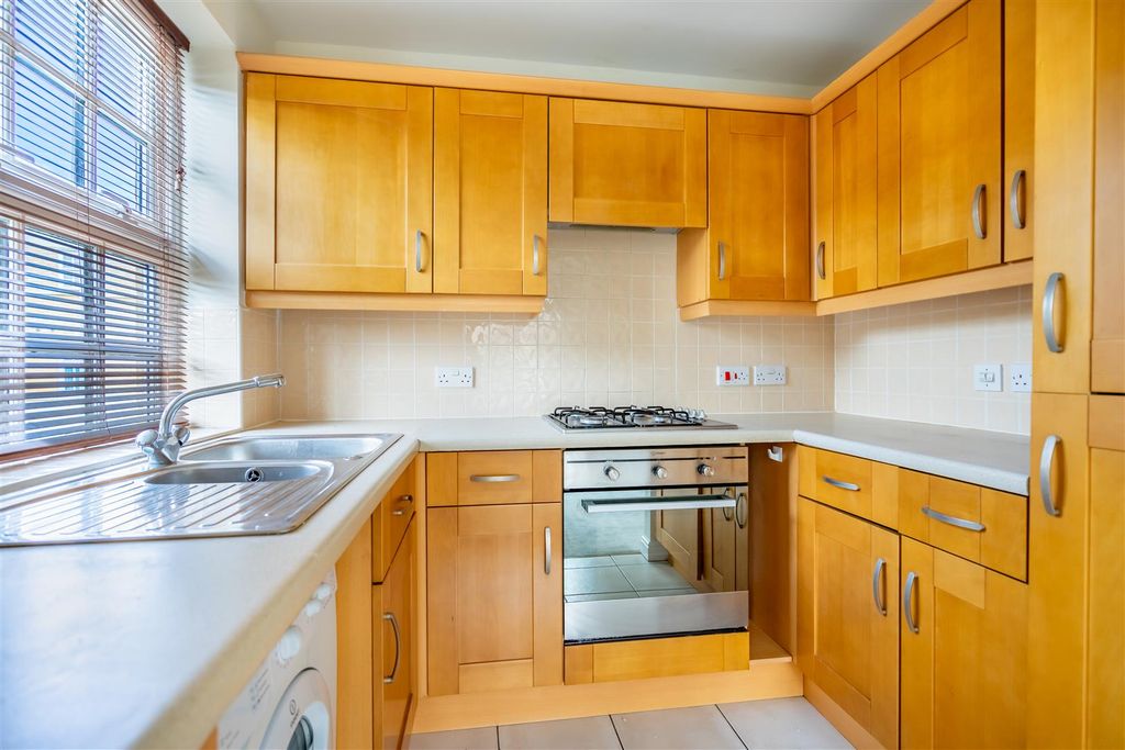 Property photo 3 of 10 80Bfd-3.Jpg