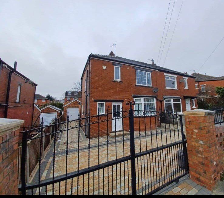 Property photo 2 of 11 Picture No. 08