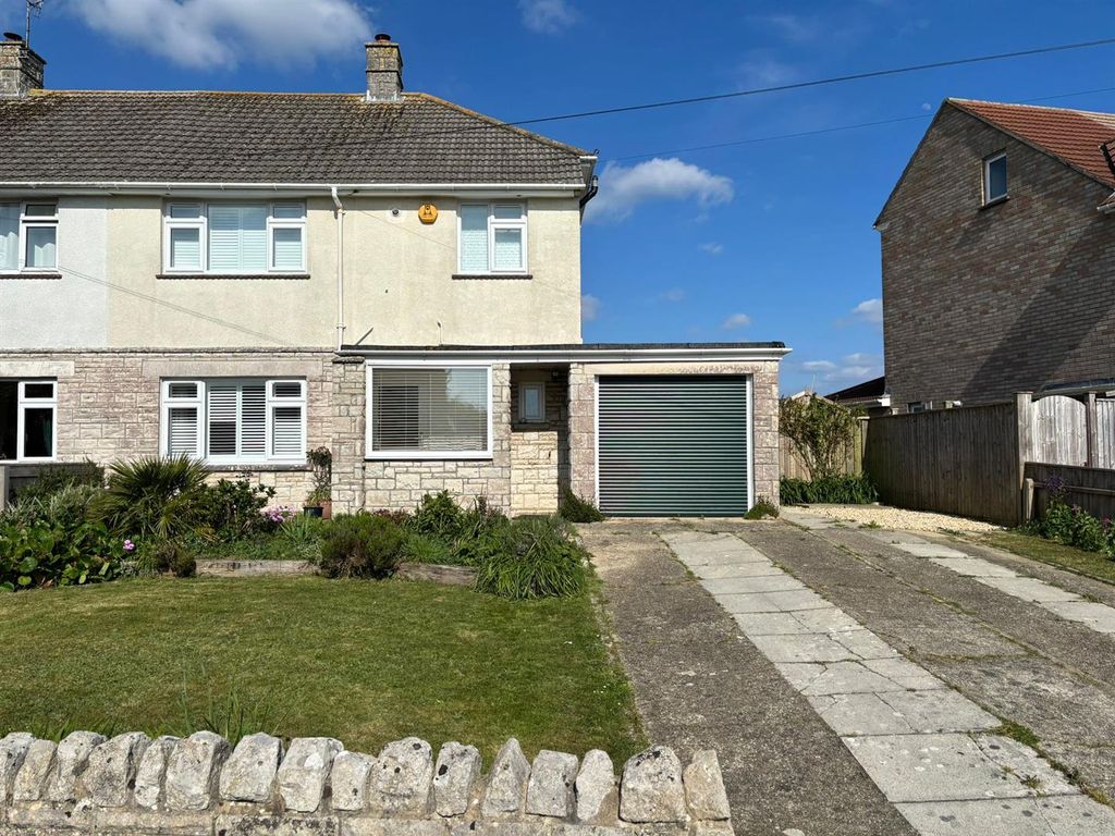 Property photo 1 of 16 Qzid1908.Jpg