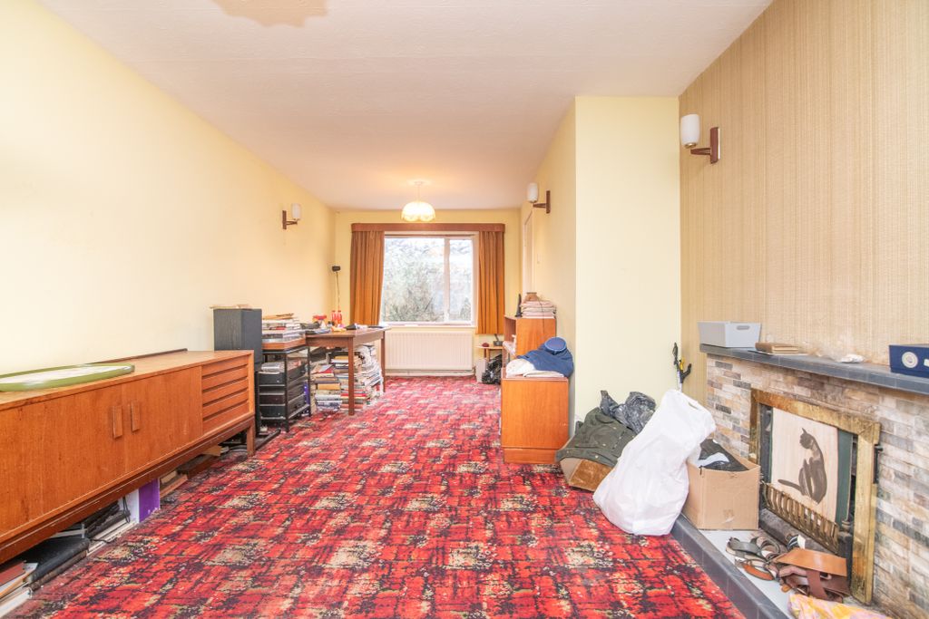 Property photo 3 of 14