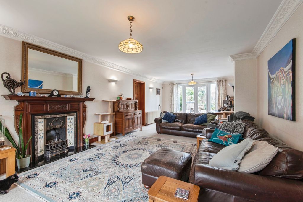 Property photo 2 of 25 Photo #2