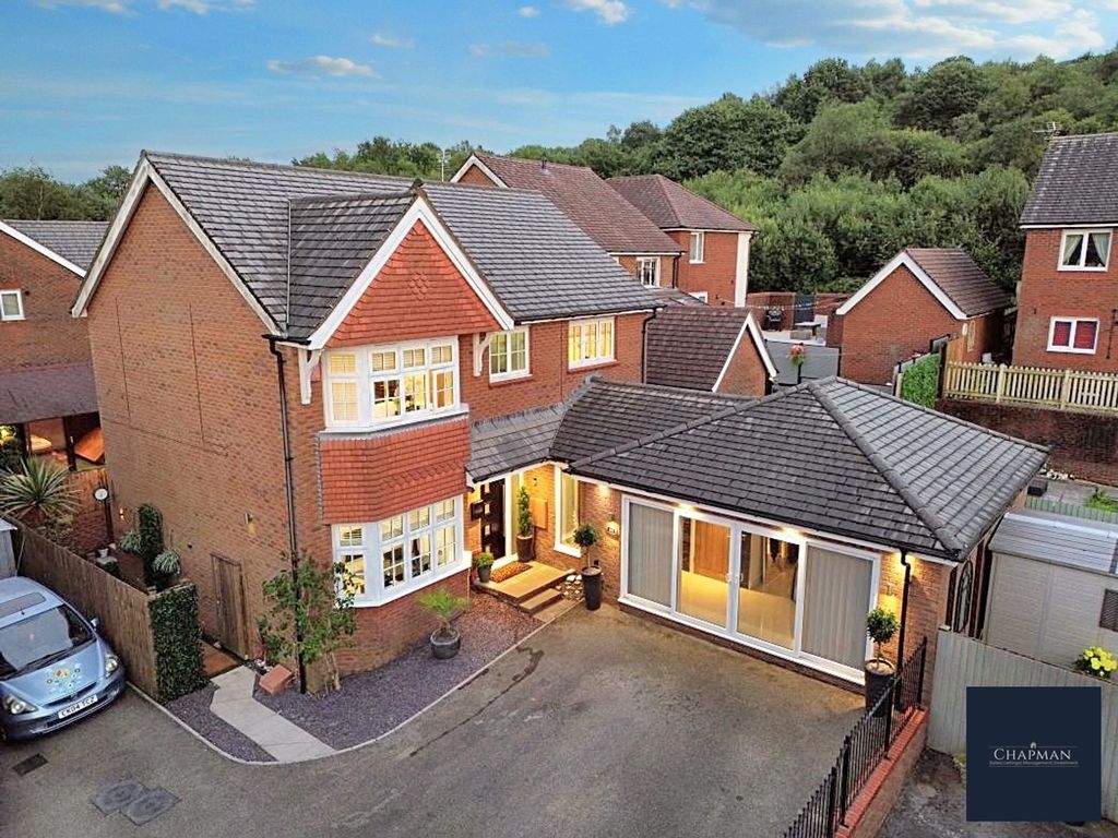 Property photo 1 of 49