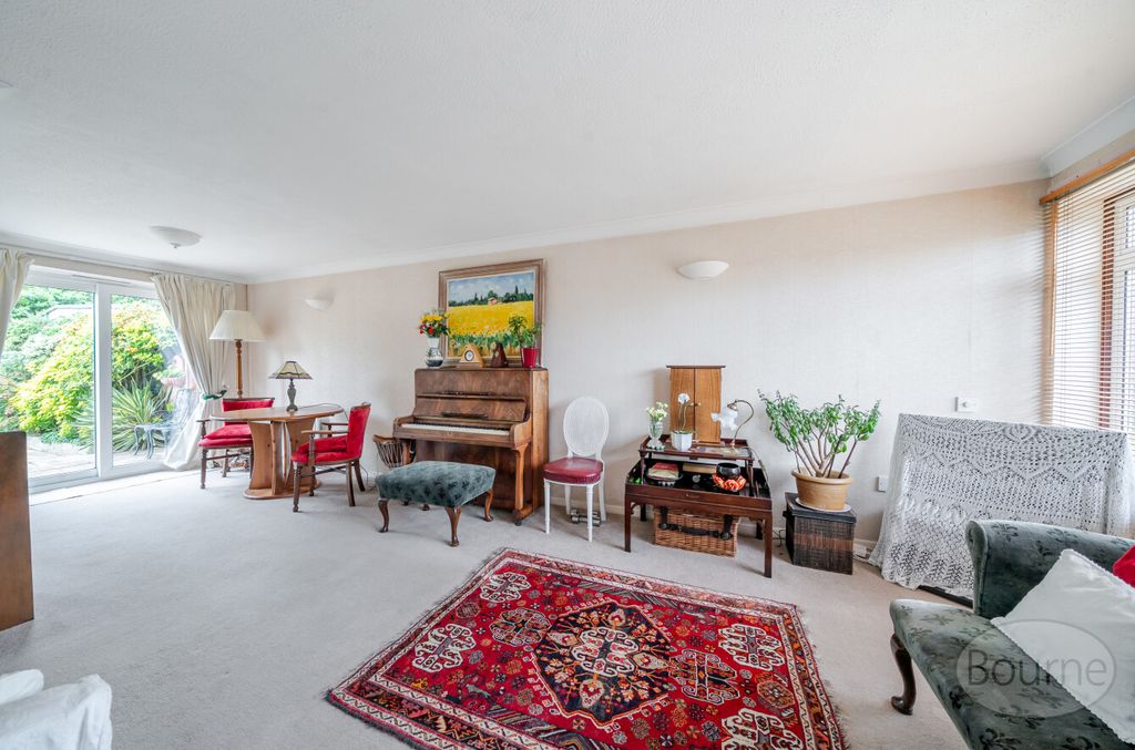 Property photo 2 of 16 Eb931Ba1-1Ff3-4B4...