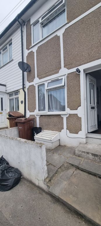 Property photo 1 of 1