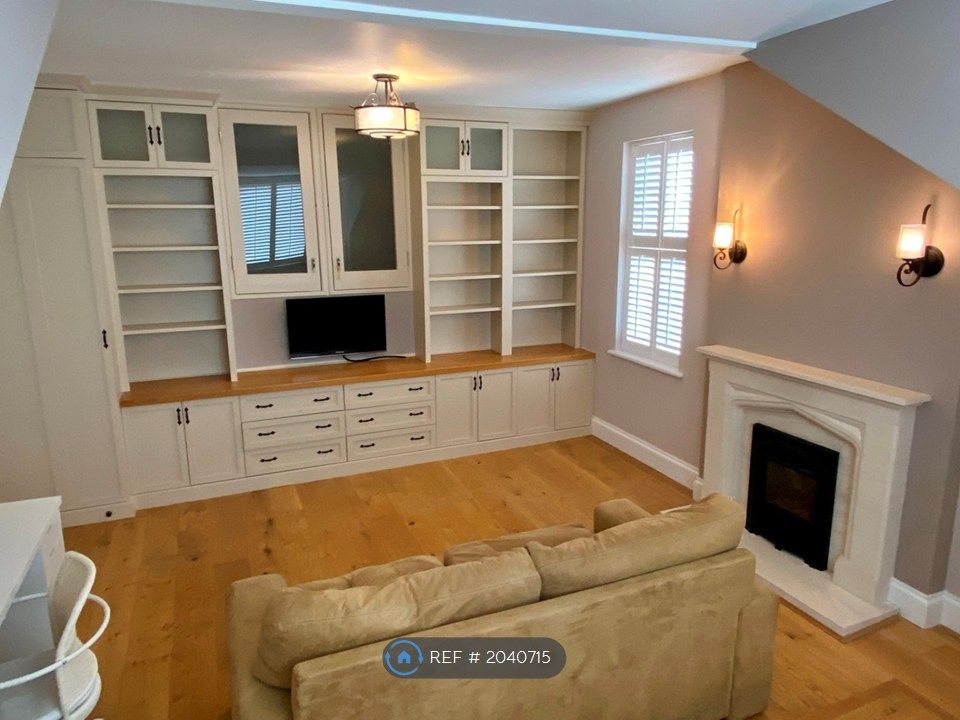 Property photo 1 of 21 Reception