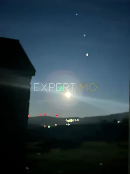 Property photo 3 of 25 Img 2