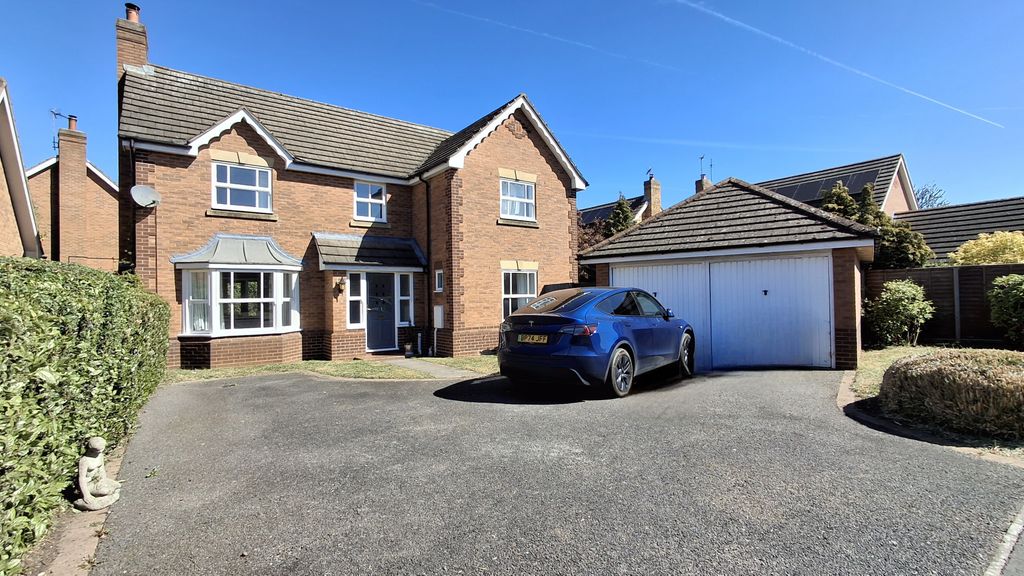 Property photo 1 of 13 Front