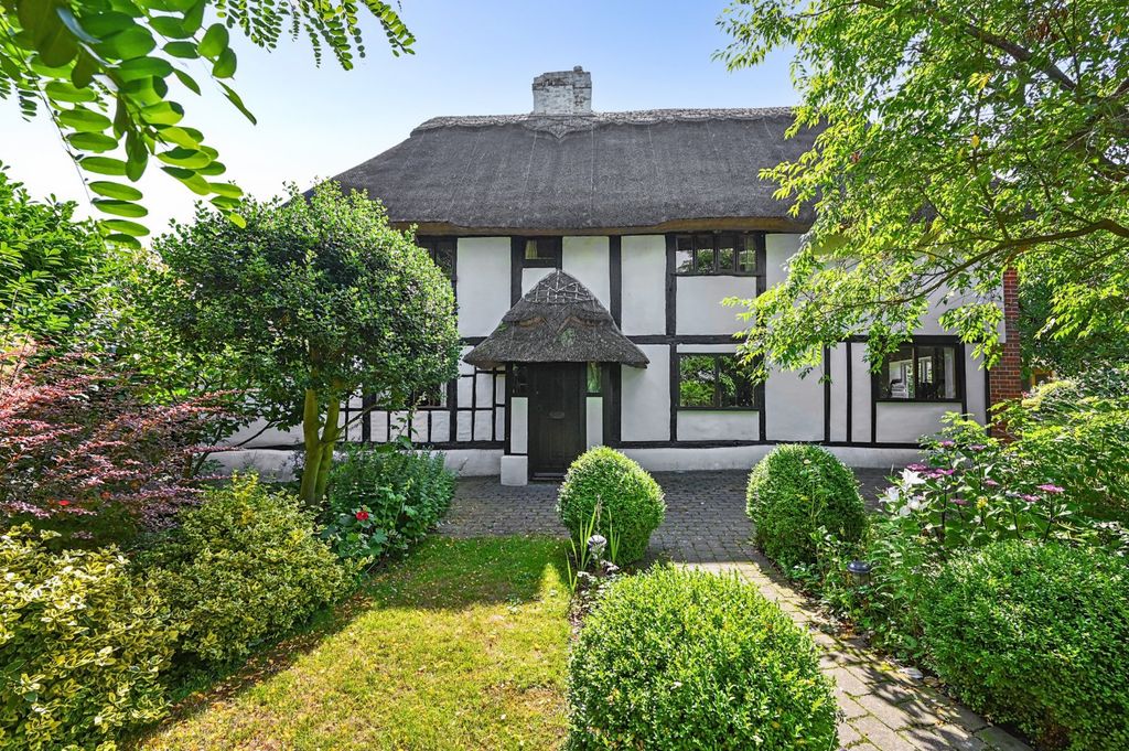 Property photo 1 of 27 Tickham Cottage