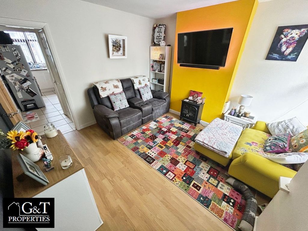 Property photo 3 of 15