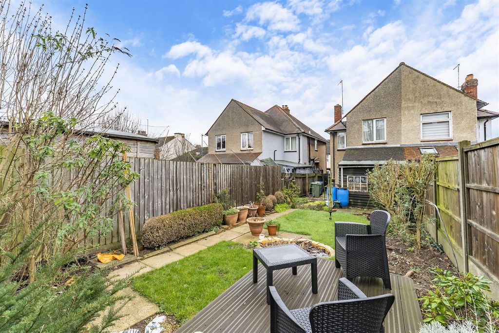 Property photo 2 of 14 Garden