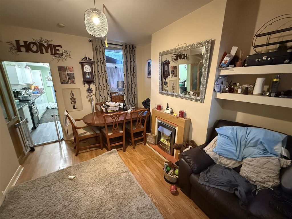 Property photo 3 of 10 Img_2227.Jpeg