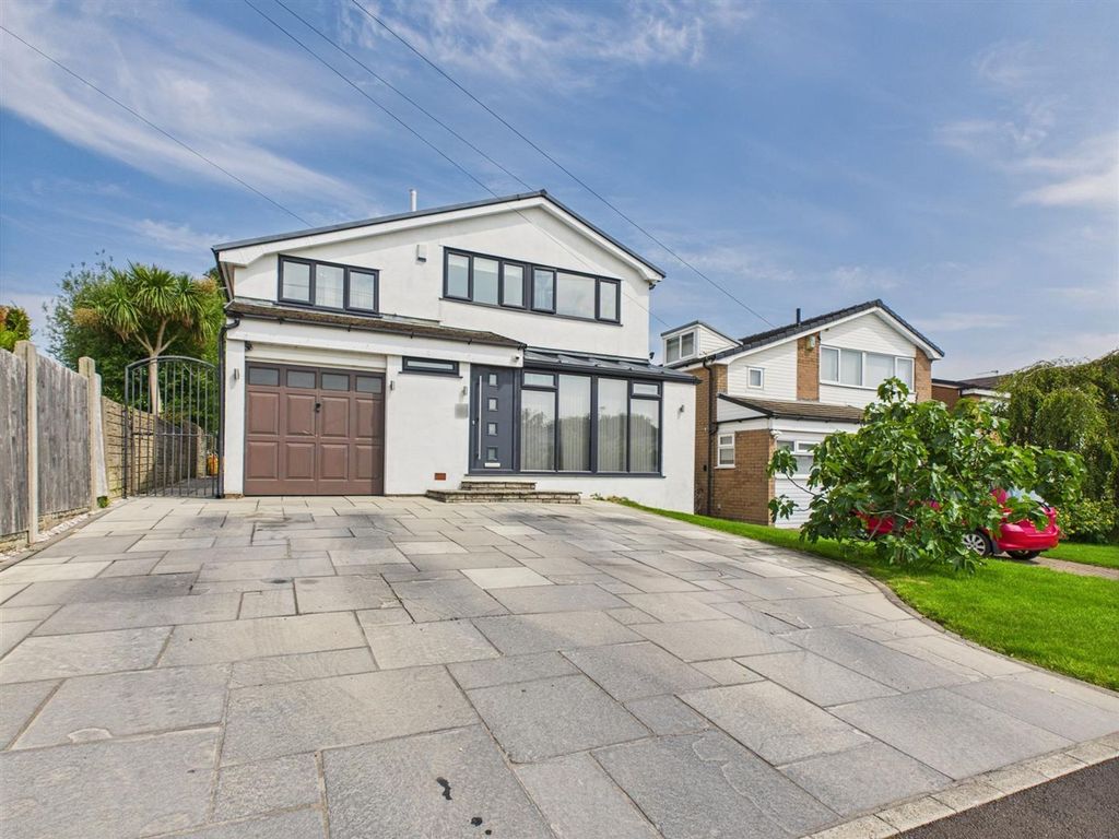Property photo 1 of 16 External