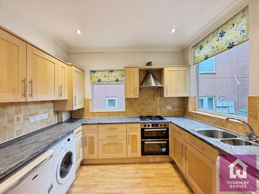 Property photo 2 of 7 Picture No. 08