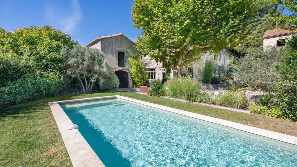 Property photo 1 of 20