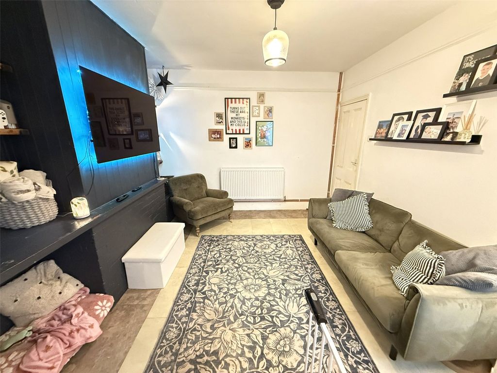 Property photo 2 of 13 Picture No. 09