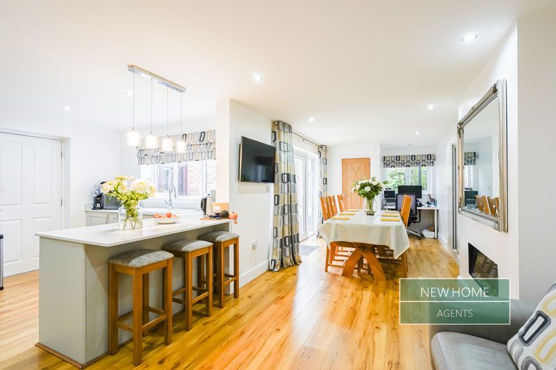 Property photo 2 of 32 Photo 30