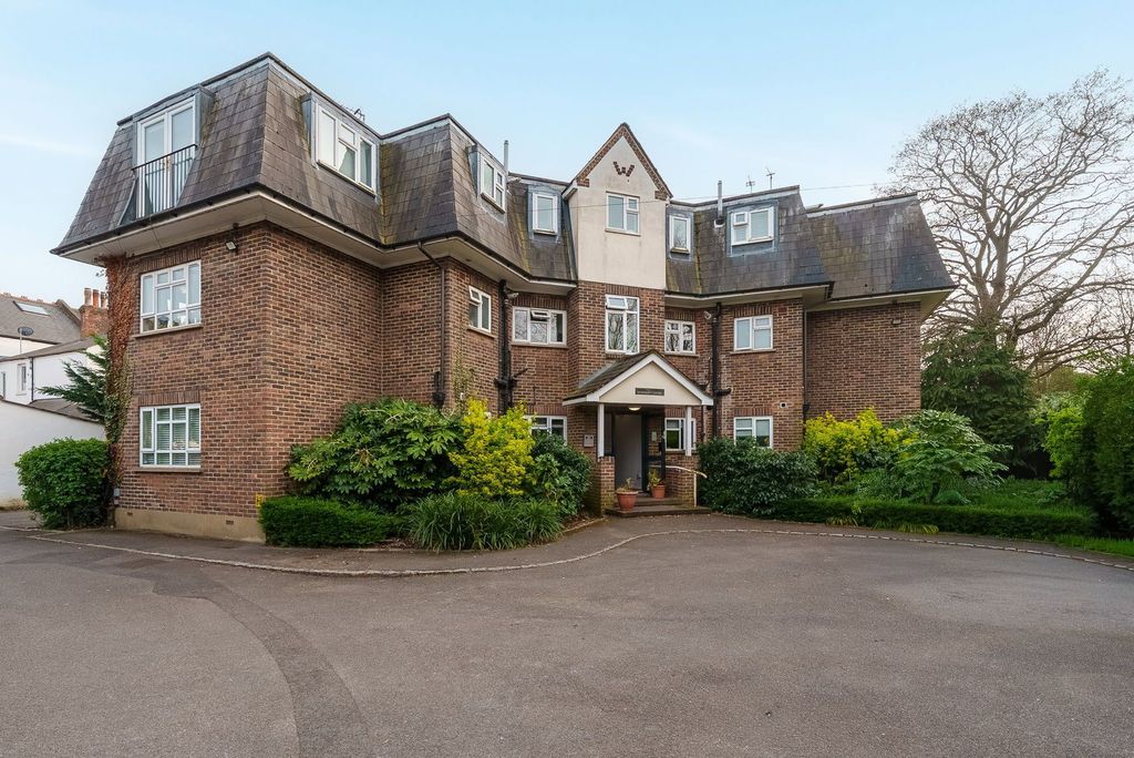 Property photo 1 of 20