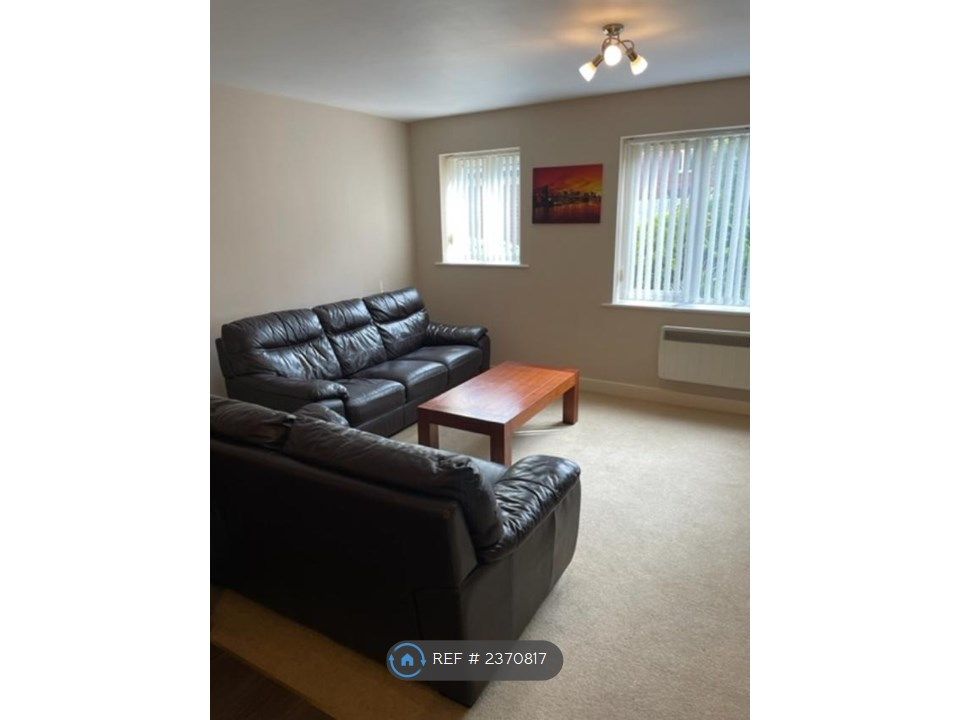 Property photo 2 of 10 Lounge