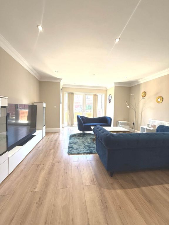Property photo 1 of 22