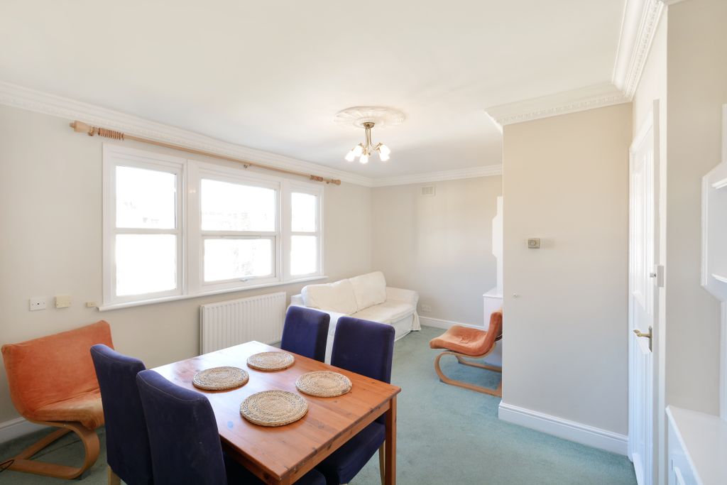 Property photo 3 of 7