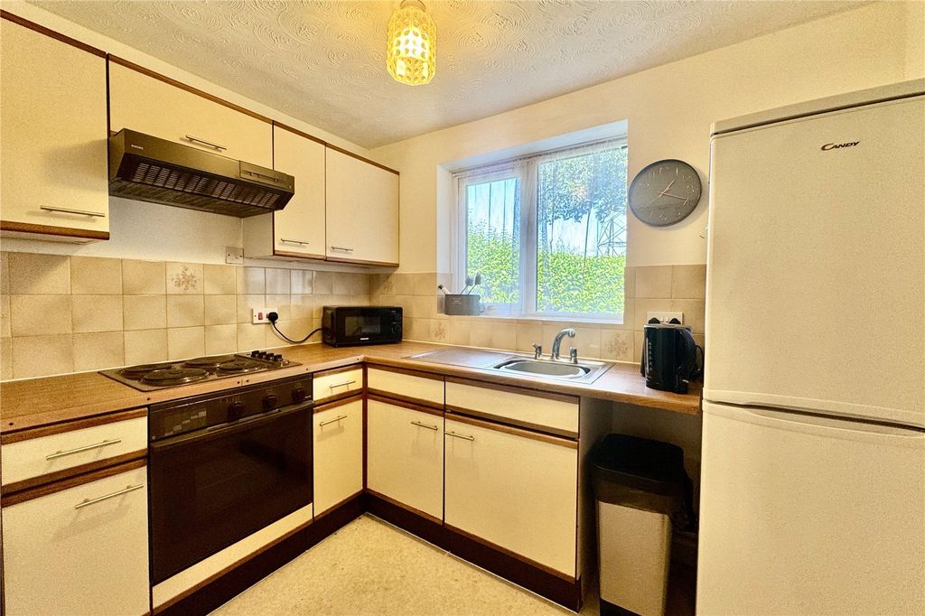 Property photo 3 of 8 Picture No. 03