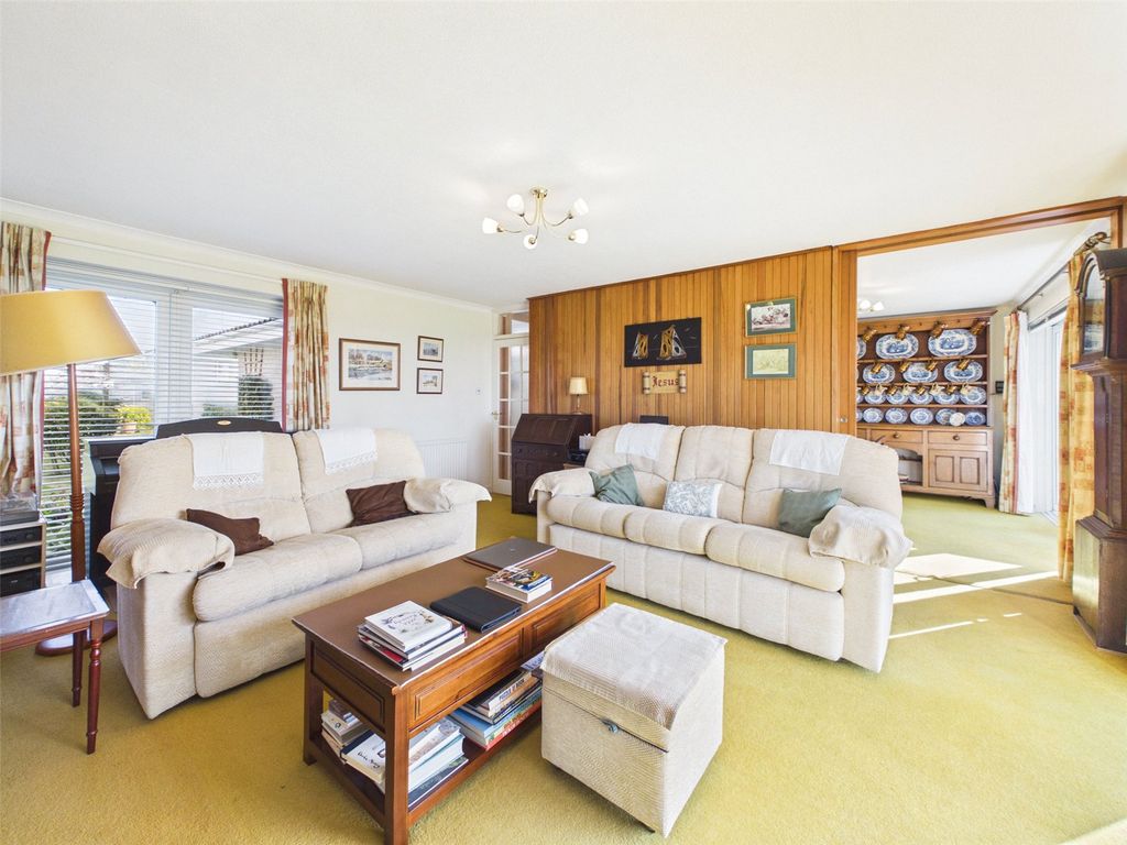 Property photo 2 of 22 Picture No. 02