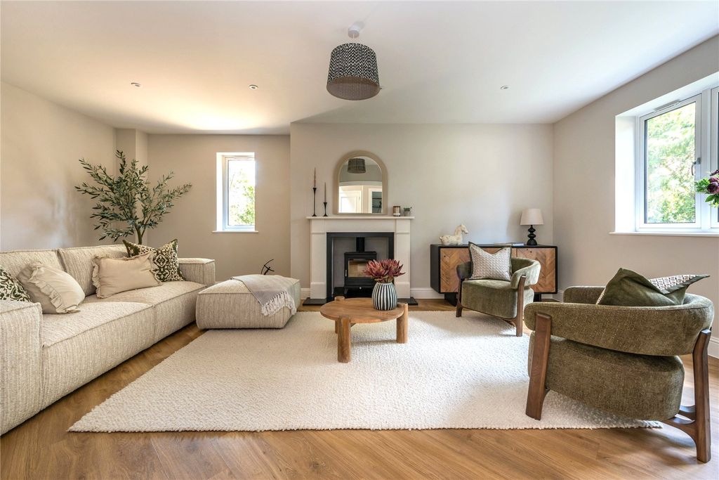 Property photo 2 of 16 Picture No. 06