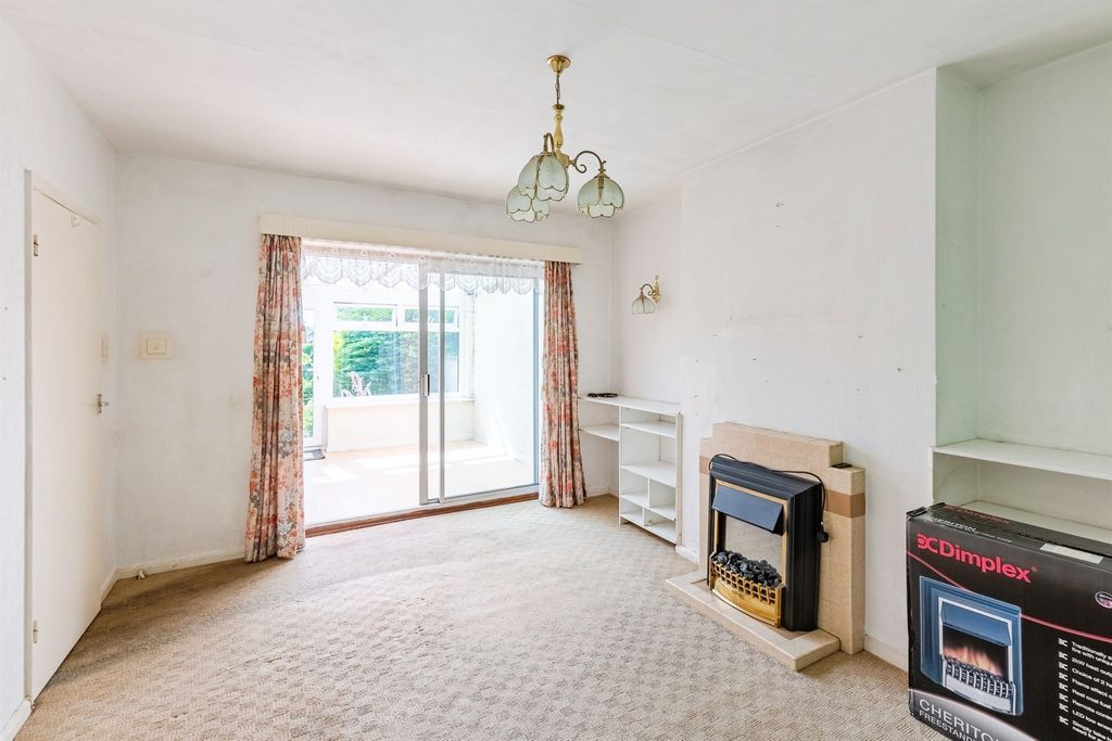 Property photo 3 of 16
