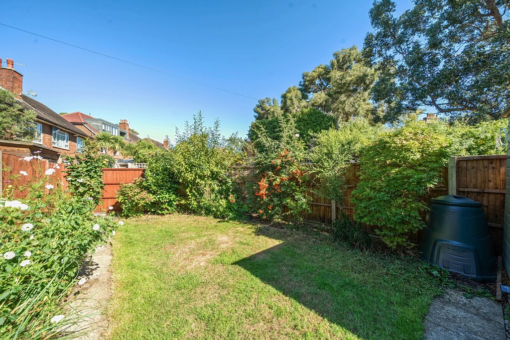 Property photo 3 of 11 1523298-17-6Ab124...