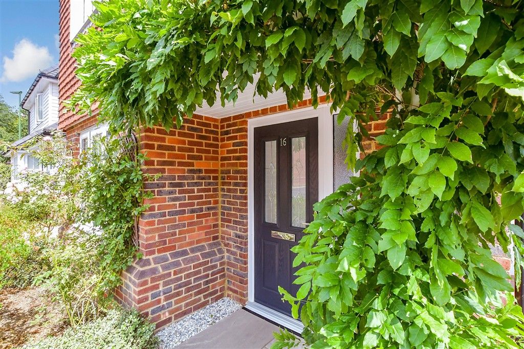 Property photo 2 of 11 External Lifestyle Photograph