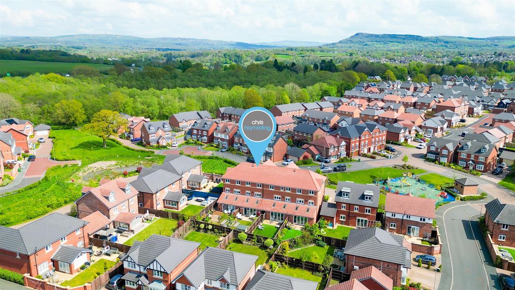Property photo 2 of 28 Dji_0994.00_04_48_12.Still011_1.Jpg