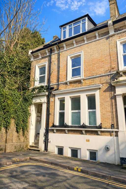 Property photo 1 of 10 Photo 13