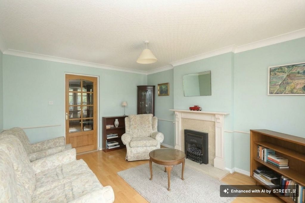Property photo 3 of 22