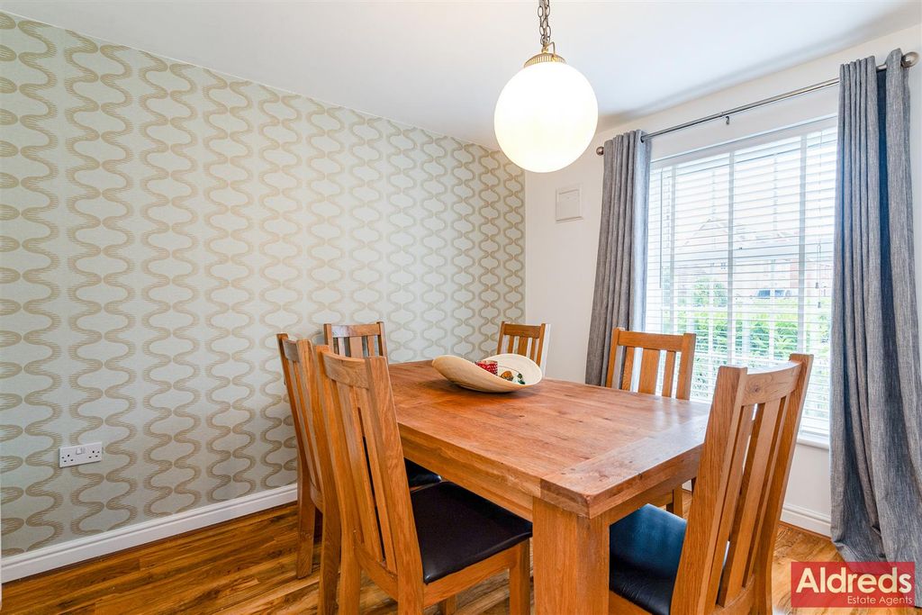 Property photo 3 of 20 Rushton Dr (3).Jpg