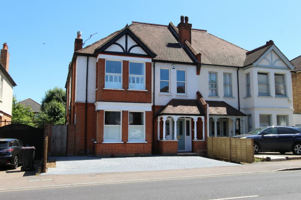 Property photo 1 of 17 3926541