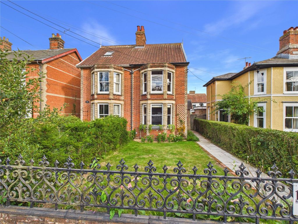 Property photo 1 of 17 Picture No. 19