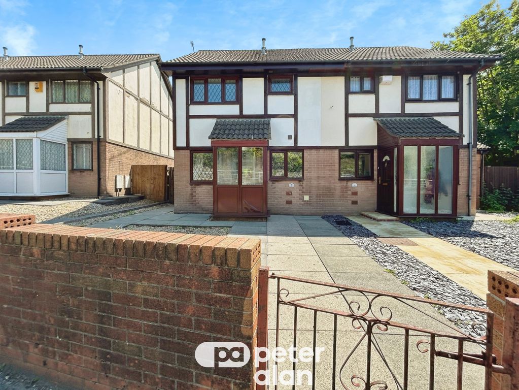 Property photo 1 of 9 Front