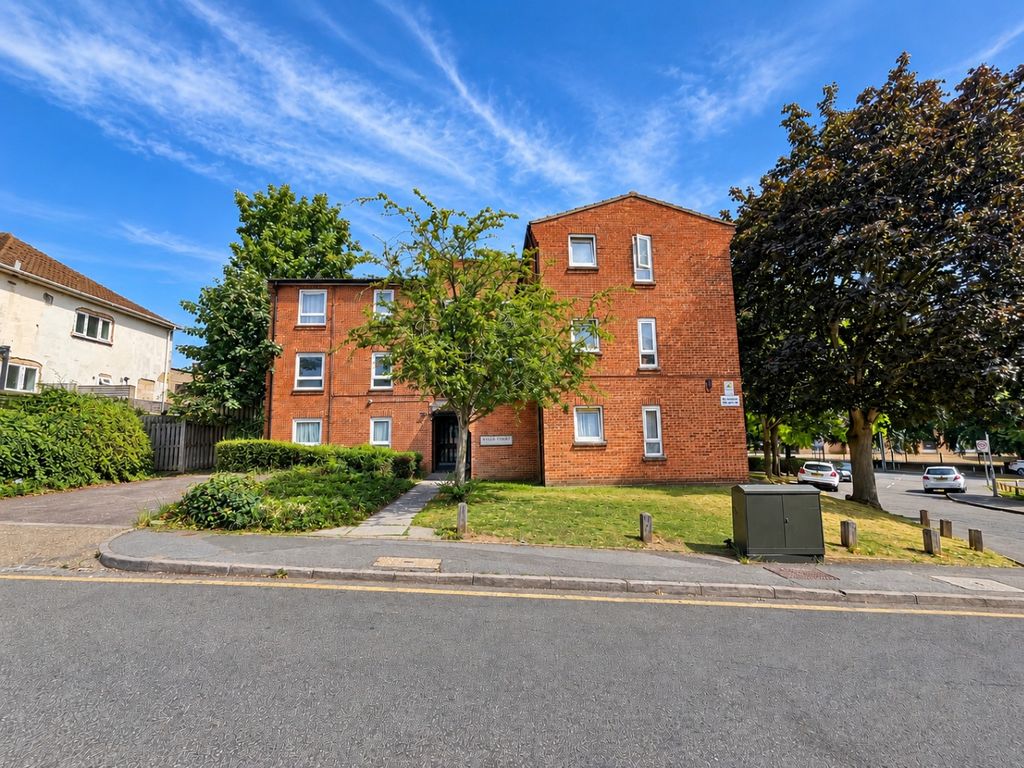 Property photo 1 of 6 5386451