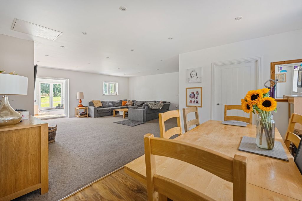Additional image 5 of 4 bed bungalow for saleEast Taphouse, Liskeard PL14