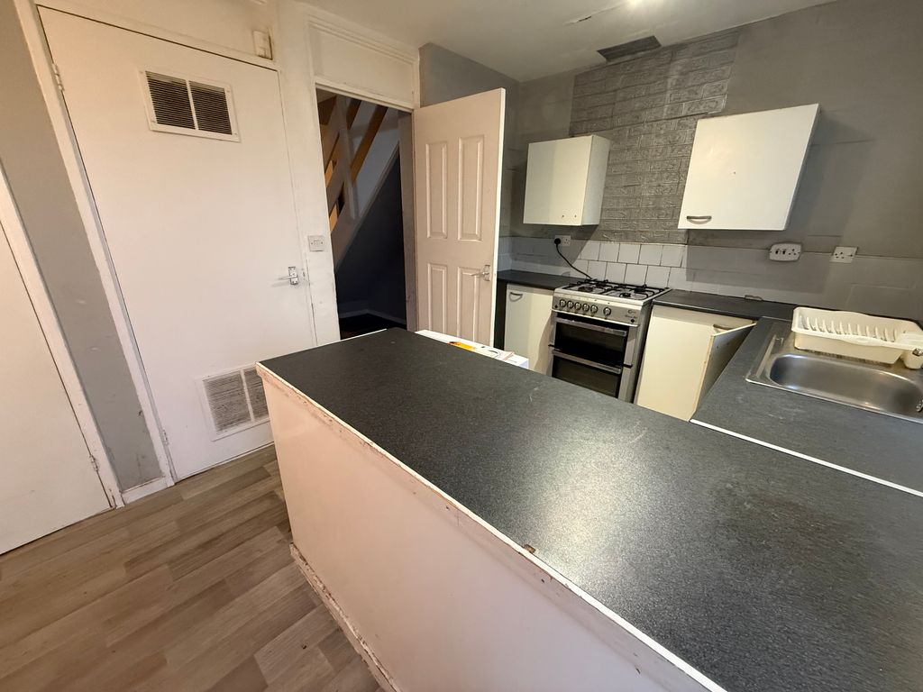 Property photo 2 of 10 Img_8695