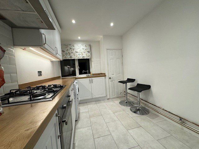 Property photo 2 of 7 Picture No. 05