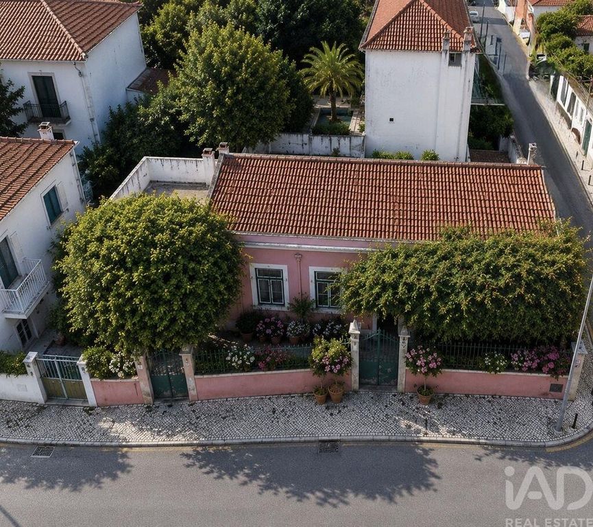 Property photo 1 of 38