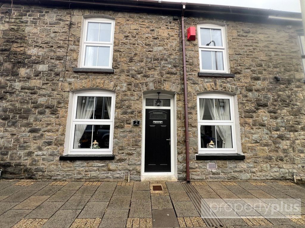 Property photo 3 of 23 Picture No. 05