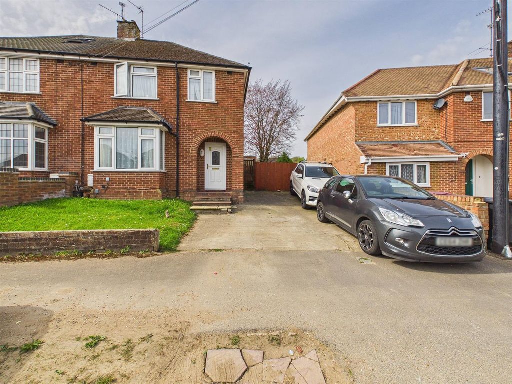 Property photo 1 of 9 Cam05510G0-Pr0192-Still010.Jpg