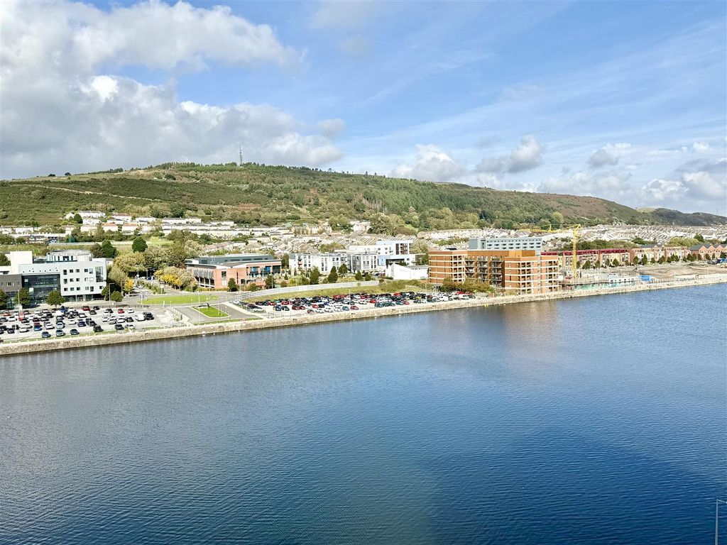 Property photo 1 of 16 Img_4747.Jpeg