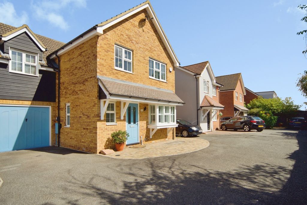 Property photo 1 of 28 Pbox-Img.Jpg