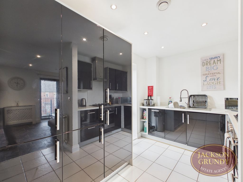 Property photo 3 of 9 Knot Tiers Drive